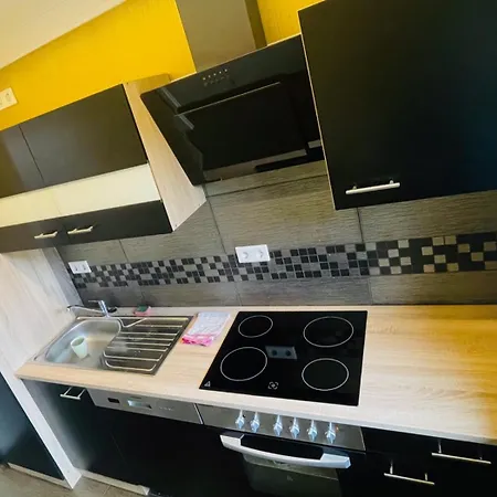 Haus 4 Bei Berlin كرمن